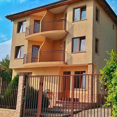Tatyana Guest House Byala  Buitenkant foto