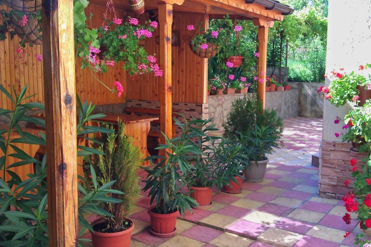 Tatyana Guest House Byala  Buitenkant foto